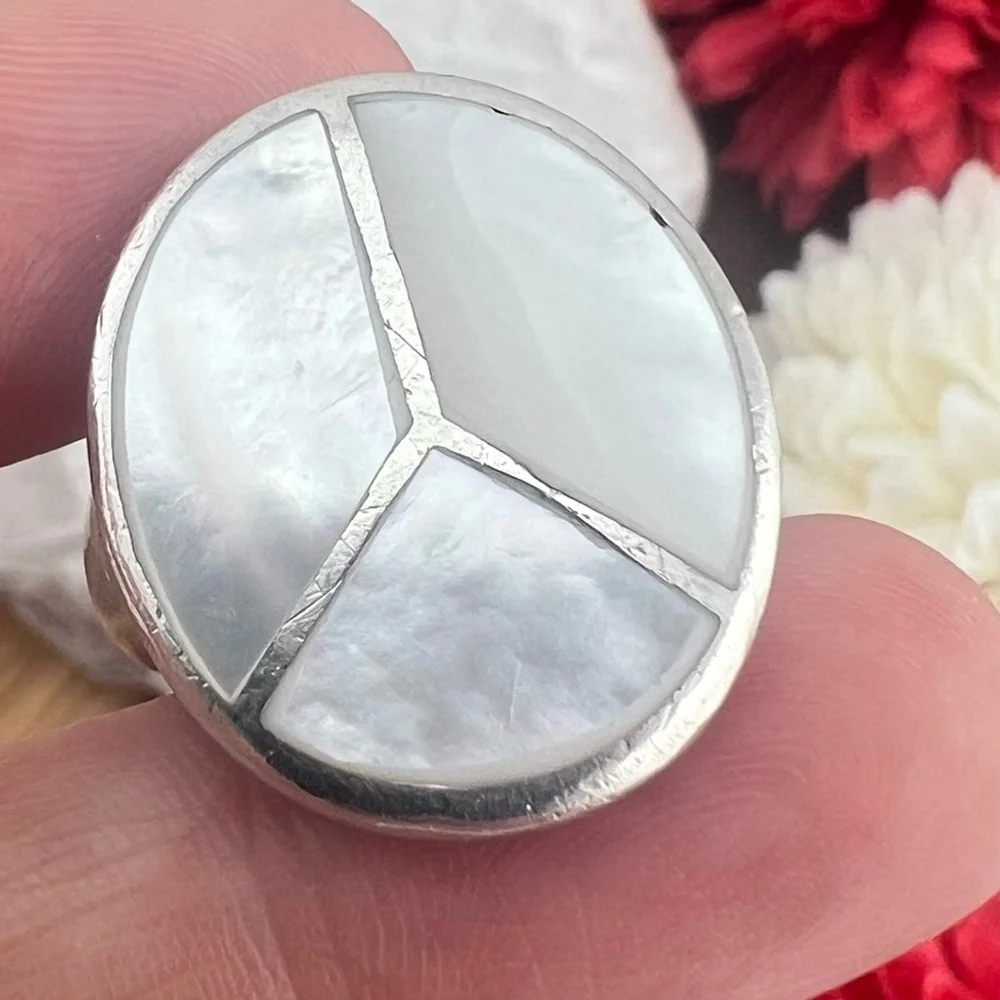 Vintage Chunky Mother of Pearl Inlay Ring Size 6 Sterling Silver Southwestern - Picture 5 of 13
